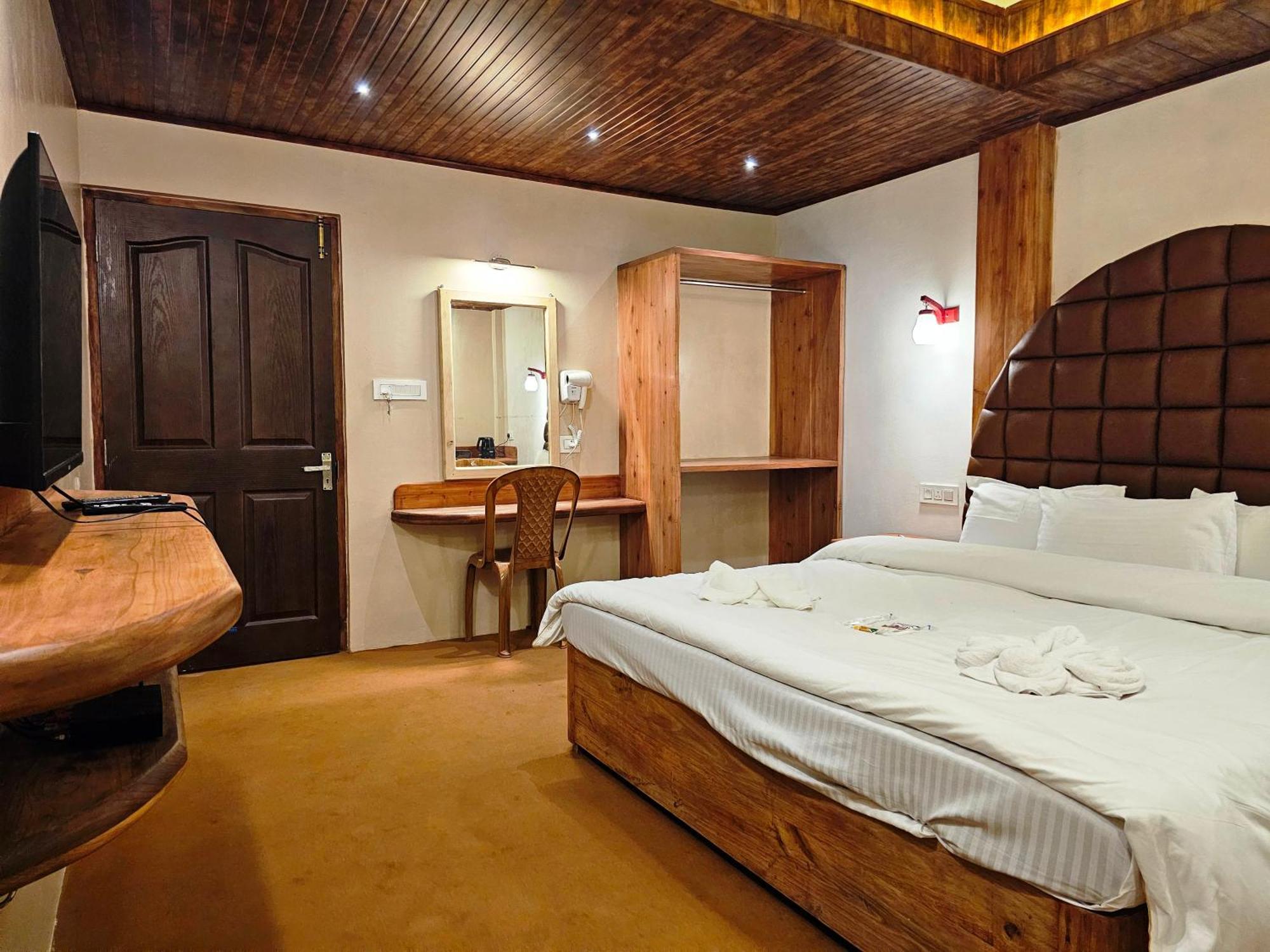 Hotel Golden Orchid Darjeeling  Buitenkant foto