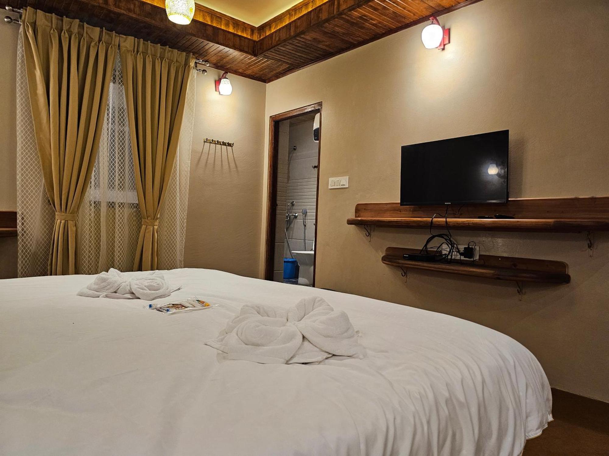 Hotel Golden Orchid Darjeeling  Buitenkant foto