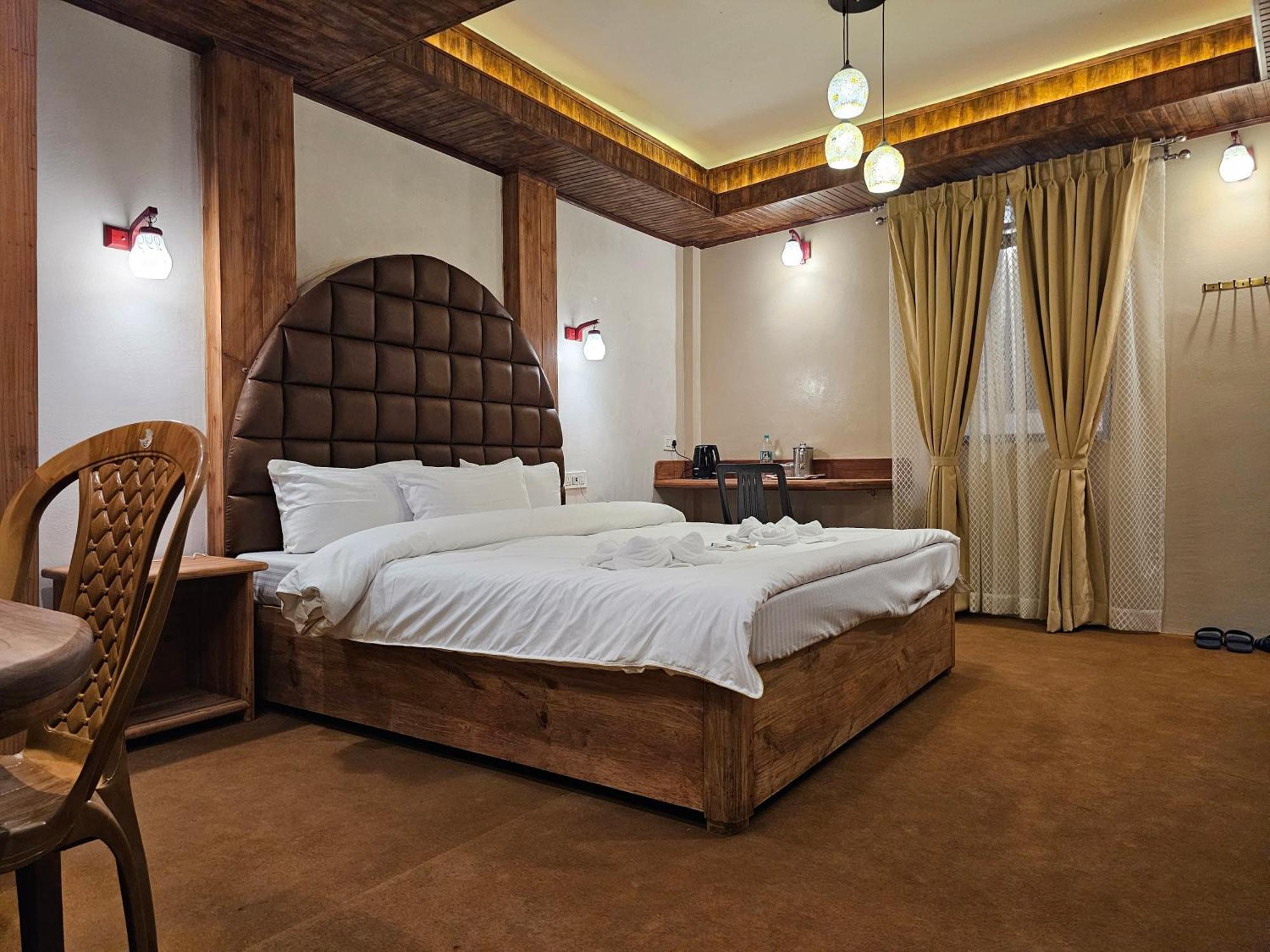Hotel Golden Orchid Darjeeling  Buitenkant foto